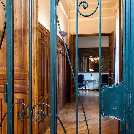 Bed & Breakfast Liberty House *